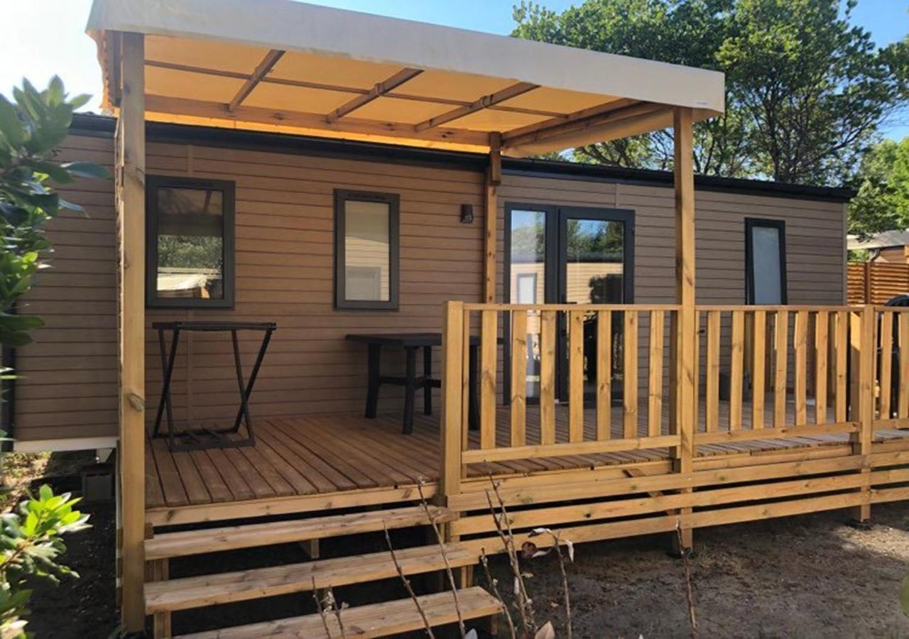 Charmant Dans Camping 5 Etoiles-Lac Hotel Biscarrosse Eksteriør billede